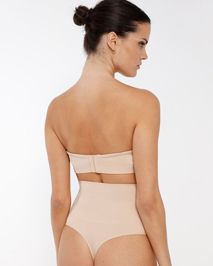 Stay Up Strapless en Arena, foto 4